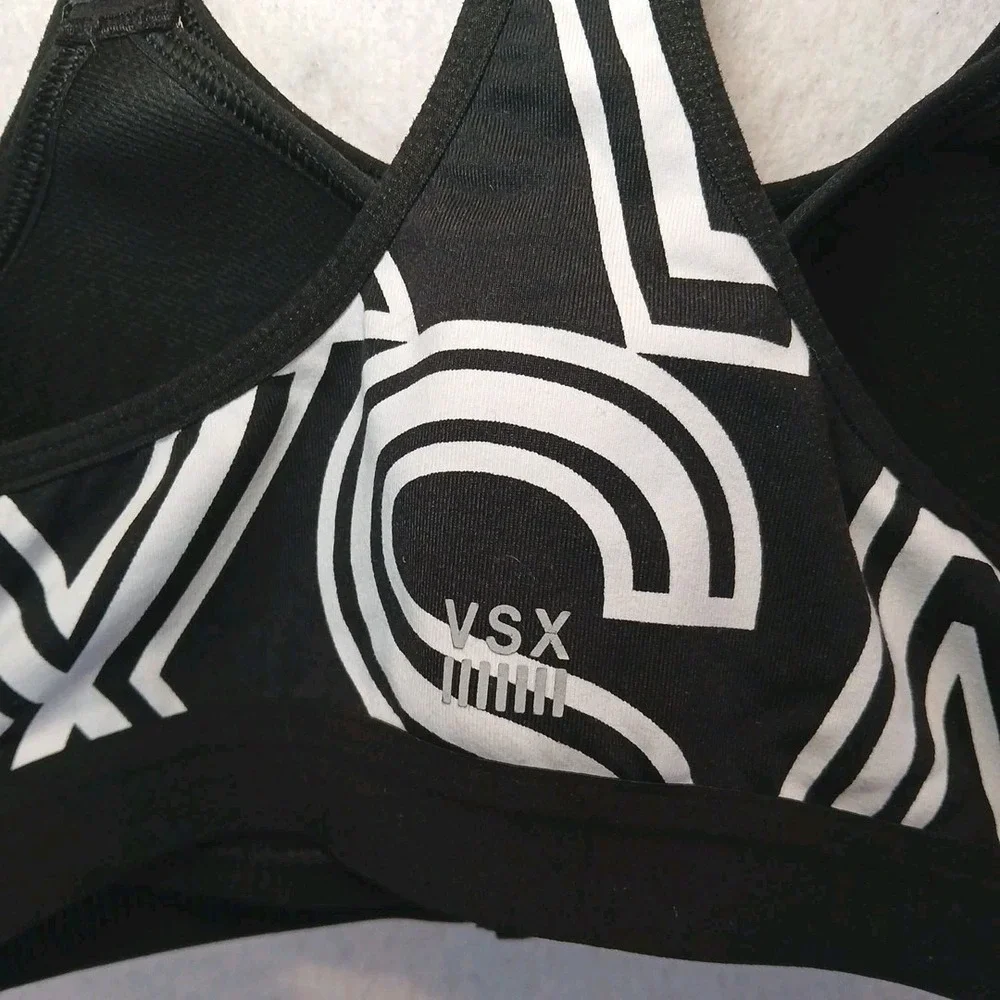 Victoria Sport Bra VSX B‎ Wireless Front Zip Geometric Print Size 32C VS
